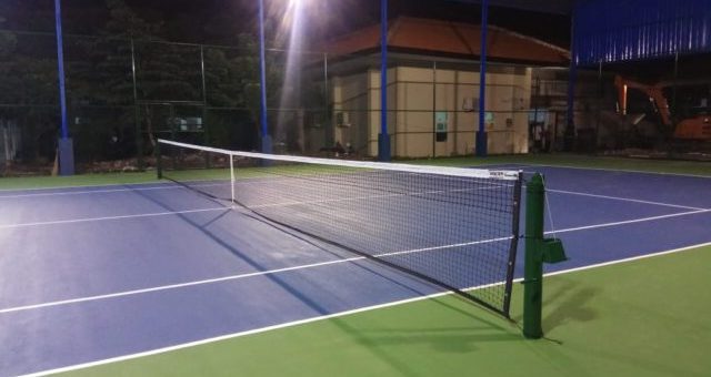 Ahli Lapangan Tenis Terbaik dan Bergaransi