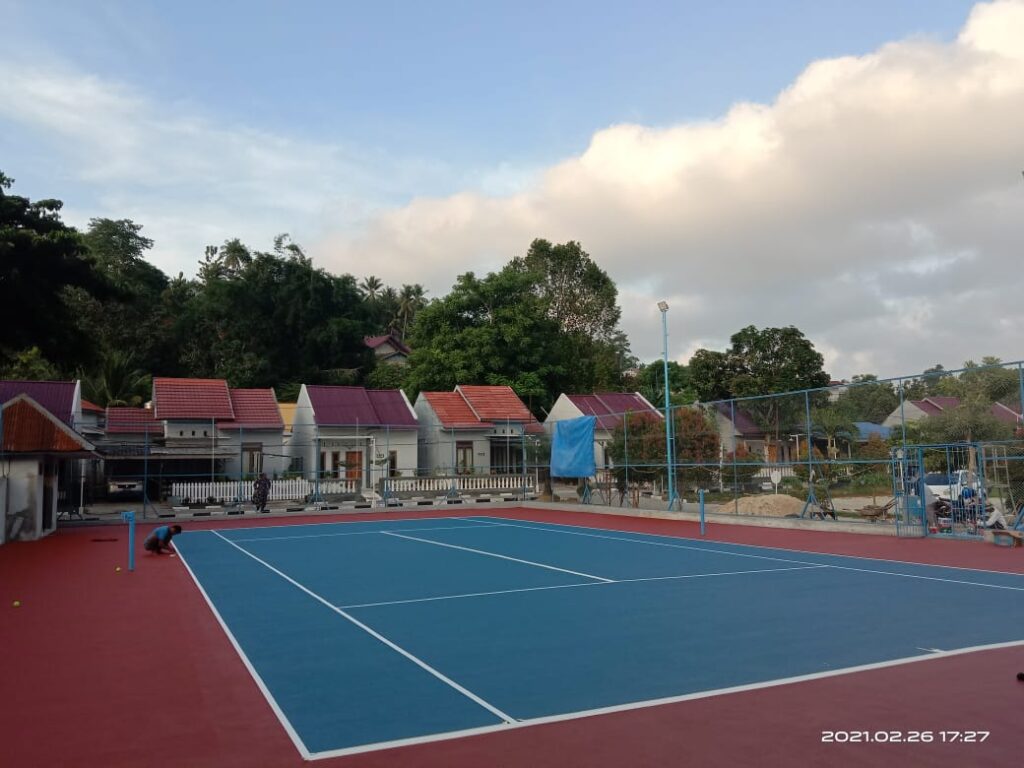 pembangunan-lapangan-tenis-tni-al-kendari-ahlilapangantenis.com