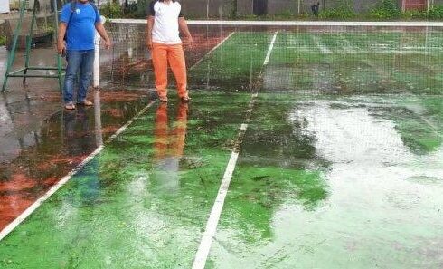 lapangan-tergenang-air-ahlilapangantenis.com